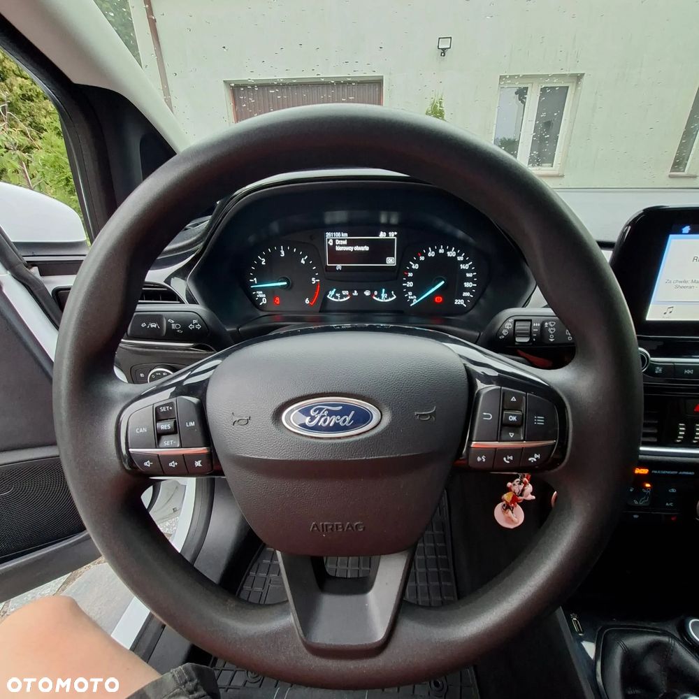 Ford Fiesta VAN - 16