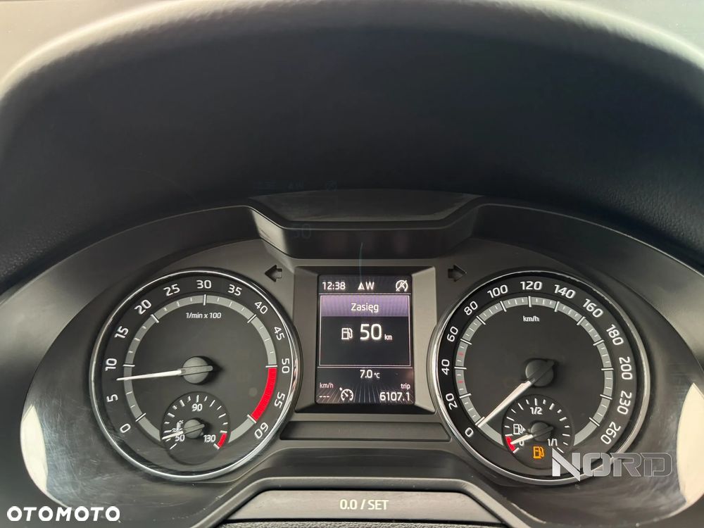 Skoda Octavia 2.0 TDI 4x4 DSG Scout - 28