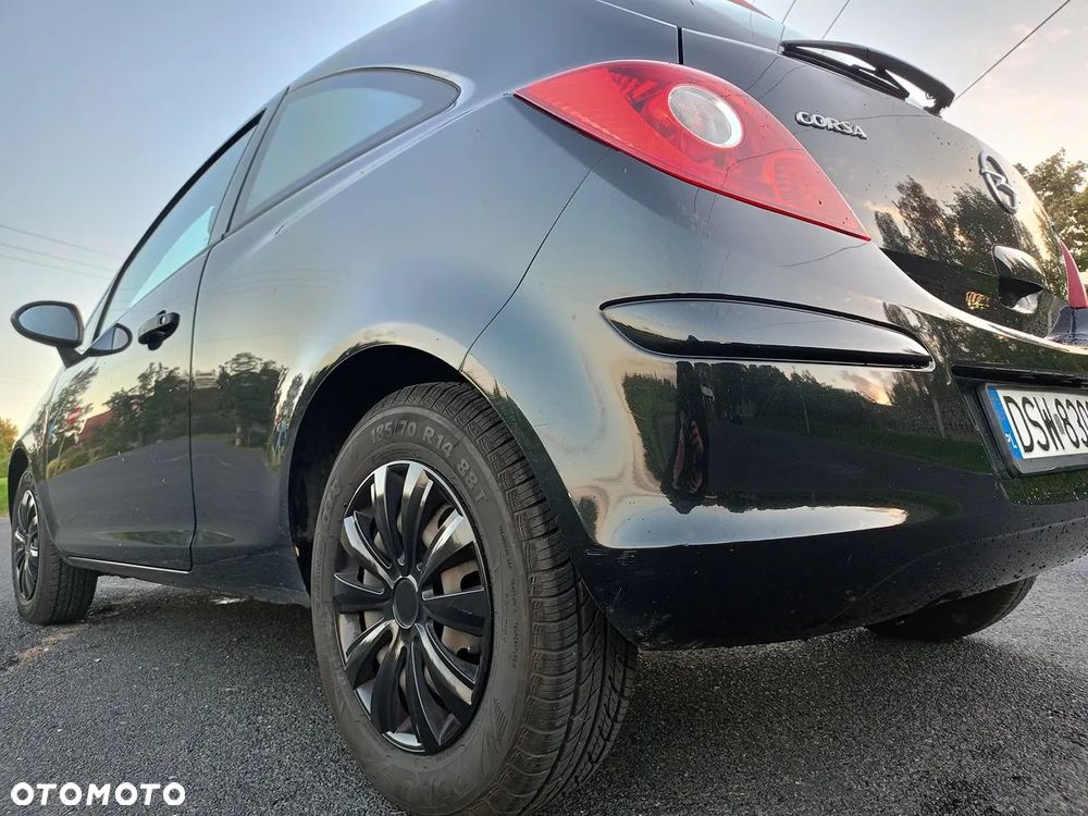 Opel Corsa 1.2 16V Enjoy - 14