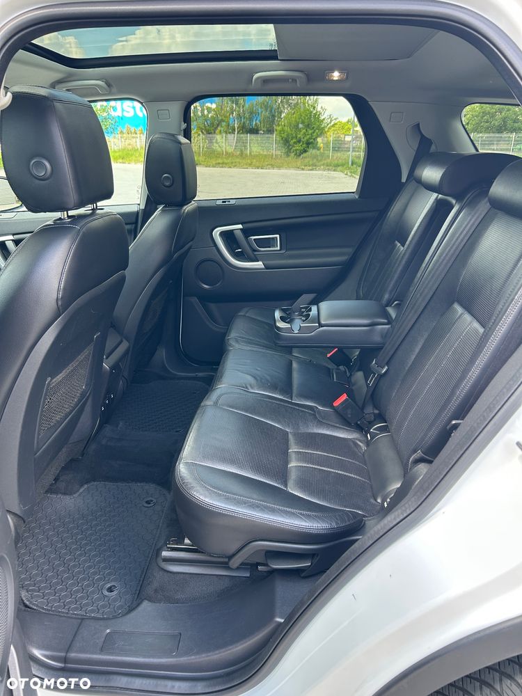 Land Rover Discovery Sport - 13