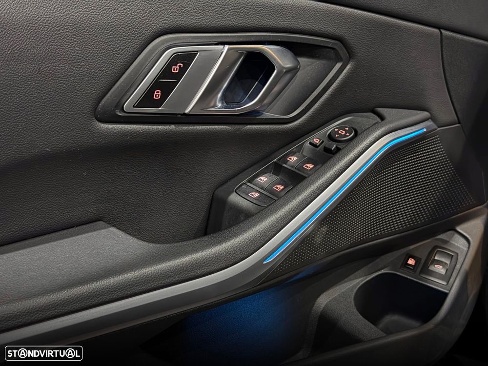 BMW 320 e Line Sport Auto - 17