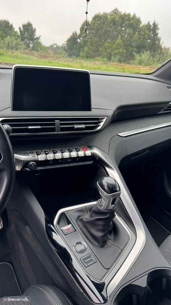 Peugeot 3008 1.2 PureTech GT Line - 8