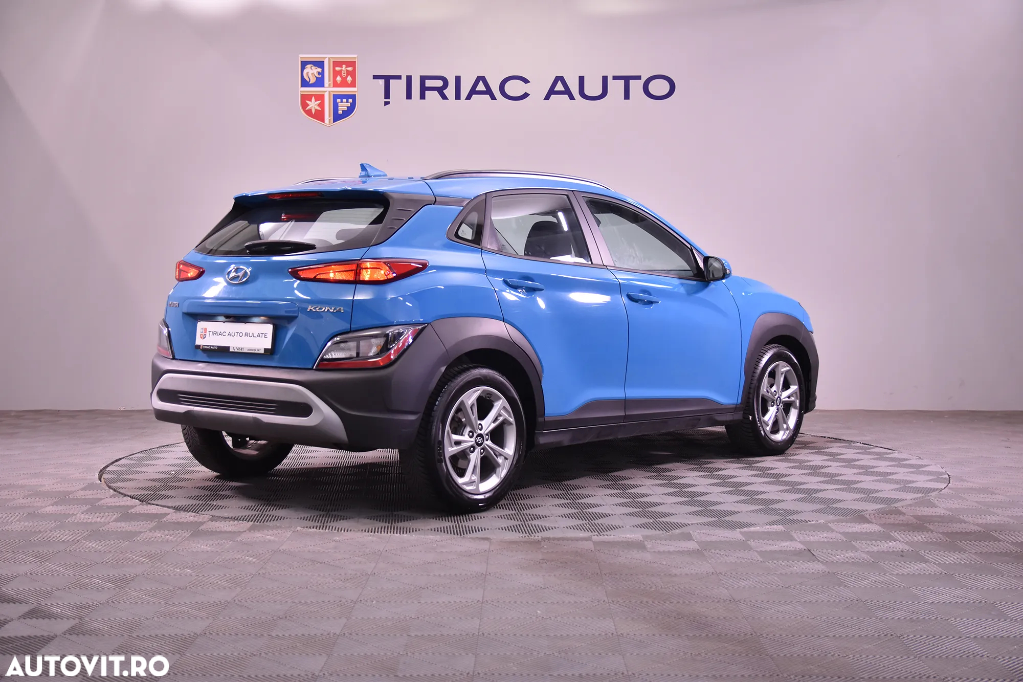 Hyundai KONA - 5