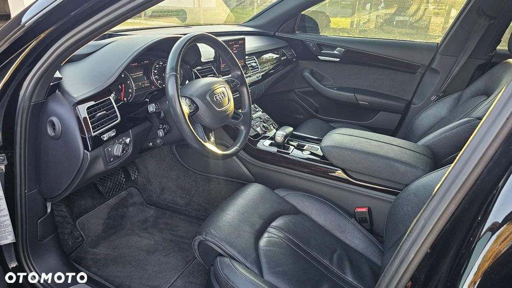 Audi A8 - 13