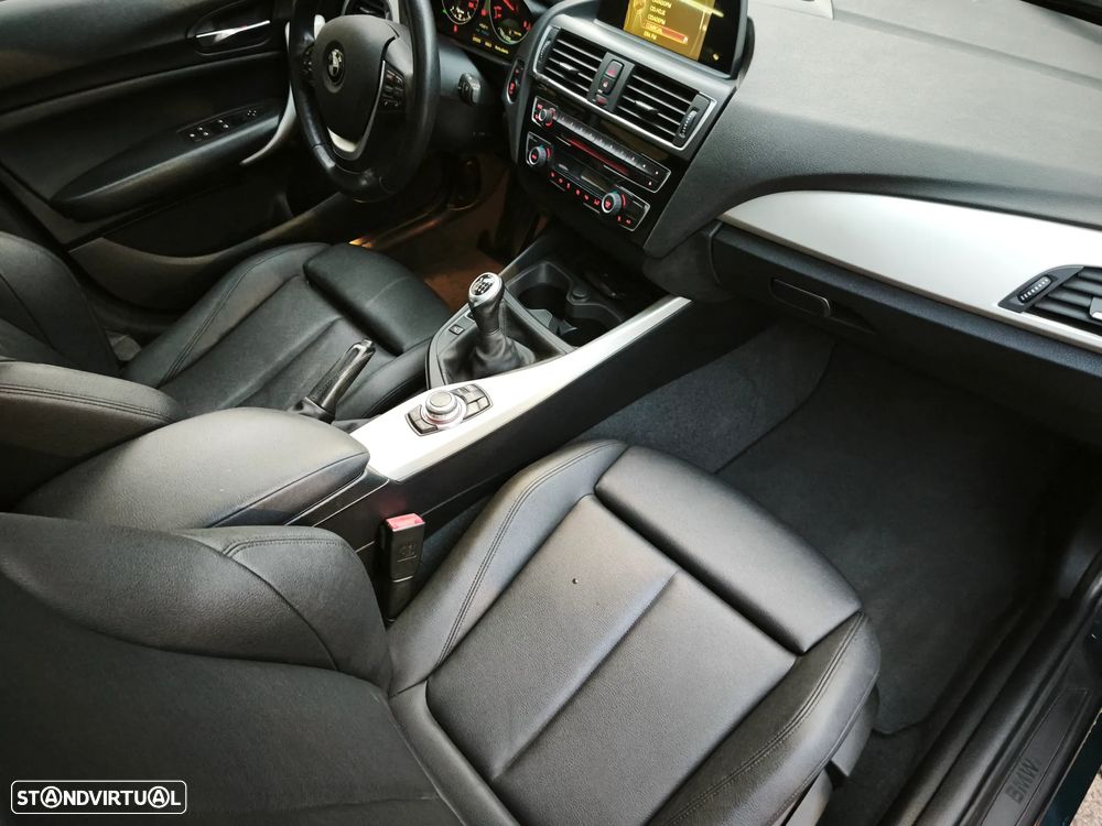 BMW 116 d EDynamics Line Sport - 21