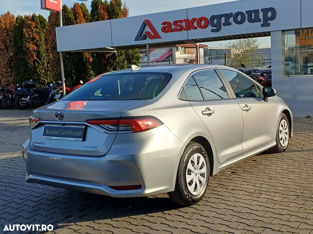 Toyota Corolla 1.8 HSD Business - 7