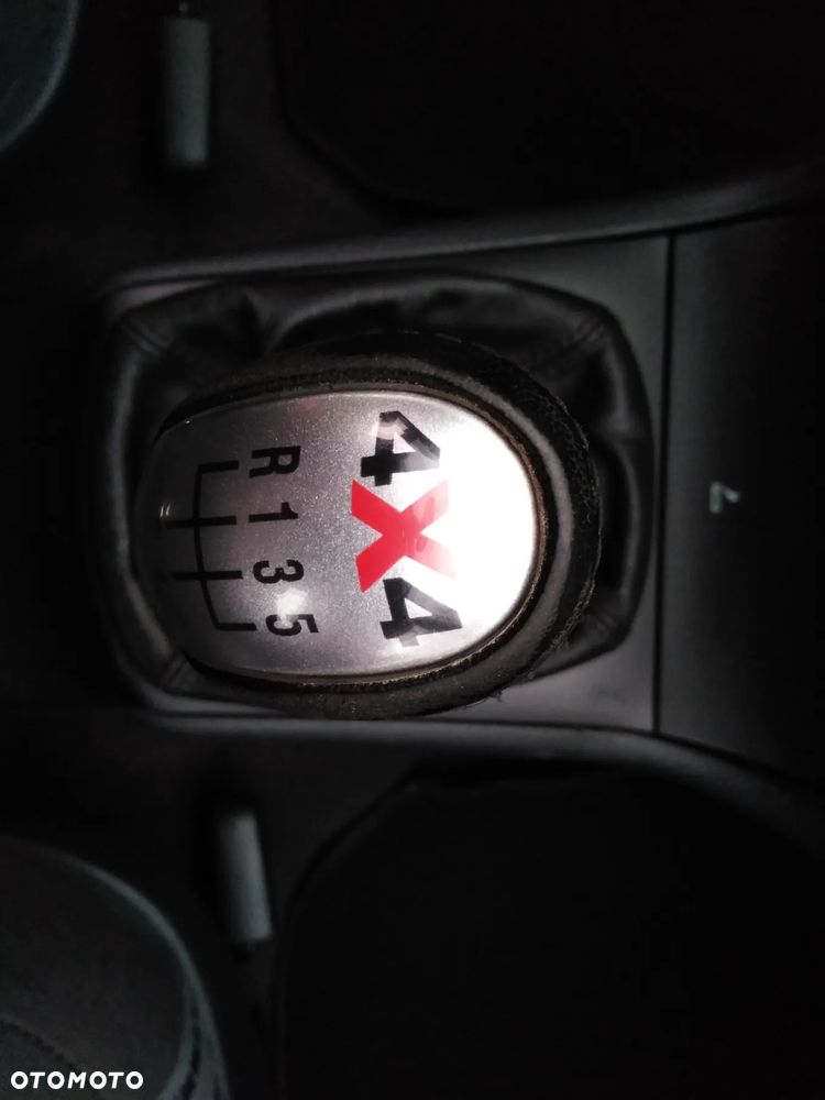 Skoda Octavia 2.0 Combi Ambiente 4x4 - 23