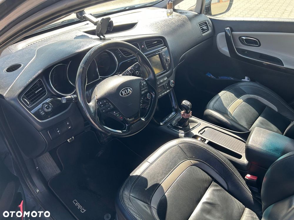 Kia Ceed 1.6 CRDi XL - 11