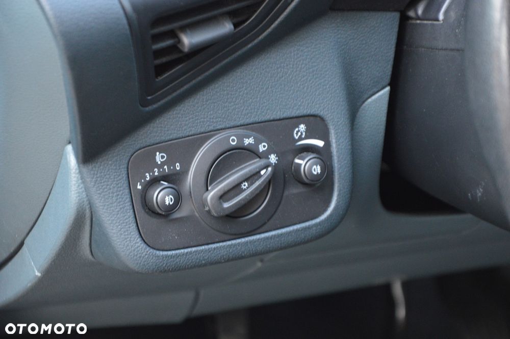 Ford C-MAX 1.0 EcoBoost Titanium ASS - 19