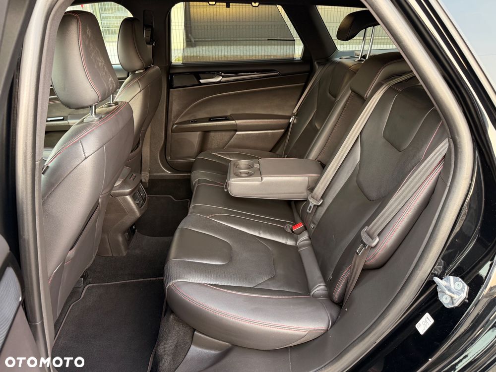 Ford Mondeo 2.0 EcoBlue ST-Line X AWD - 29