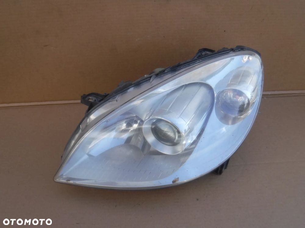 Mercedes W245 B klasa lampa przod lewa Europa A1698201761 - 1