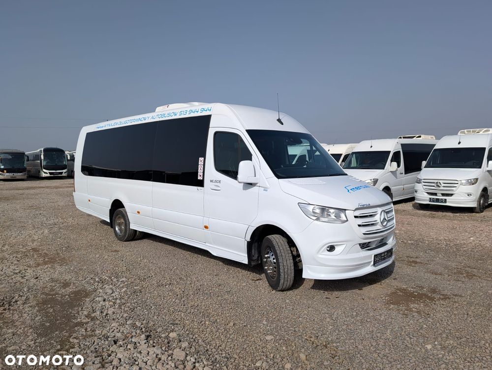 Mercedes-Benz Sprinter 517 - 1