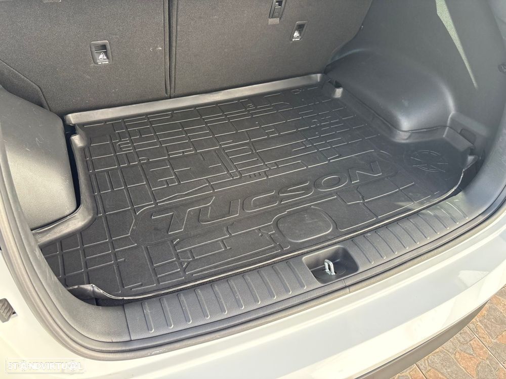 Hyundai Tucson 1.7 CRDi Premium DCT - 7