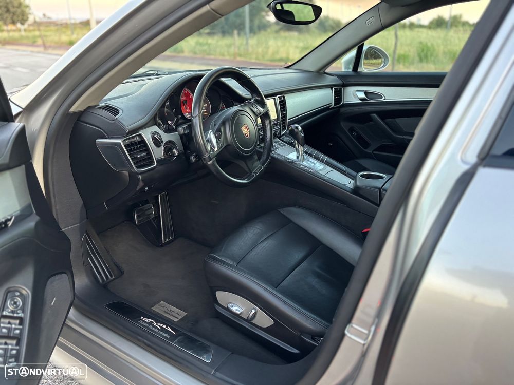 Porsche Panamera 3.0 V6 - 26