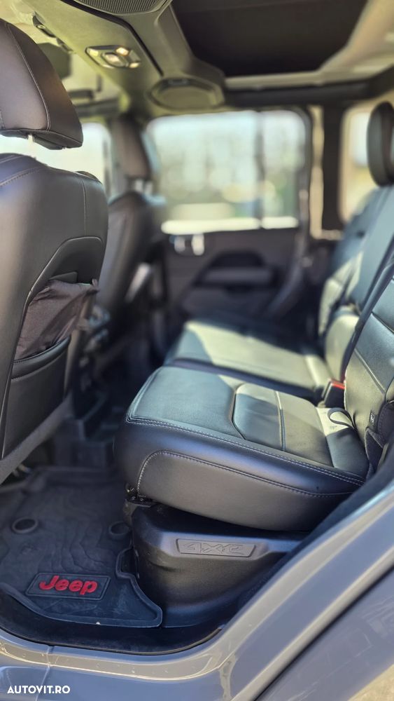 Jeep Wrangler 2.0 4xe AT8 PHEV Sahara - 10