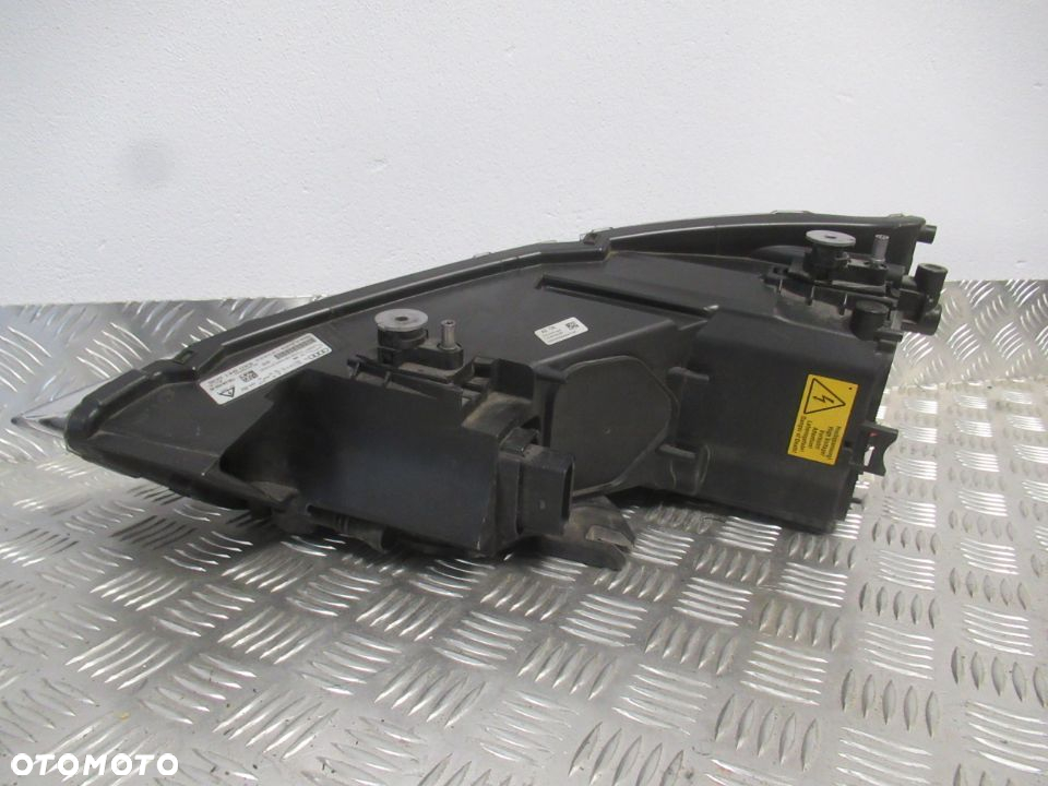 LAMPA PRZÓD PRZEDNIA PRAWA AUDI A1 XENON 2010-2014 rok - 8