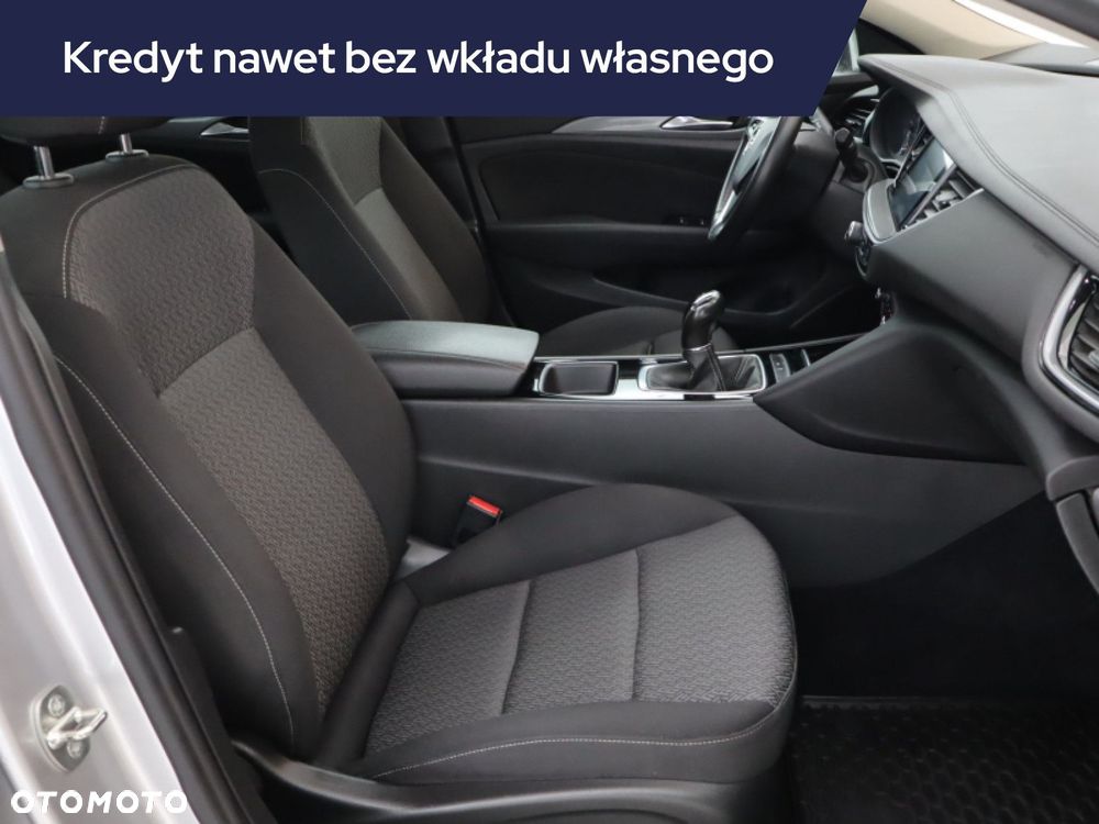 Opel Insignia - 11
