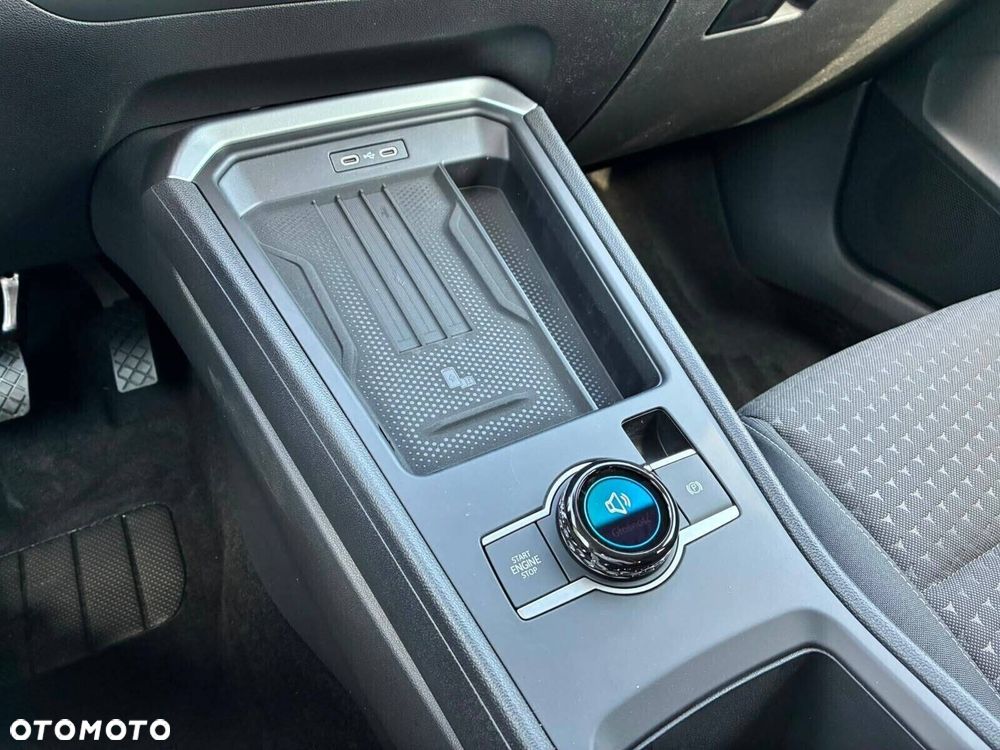 Volkswagen T-Roc - 25