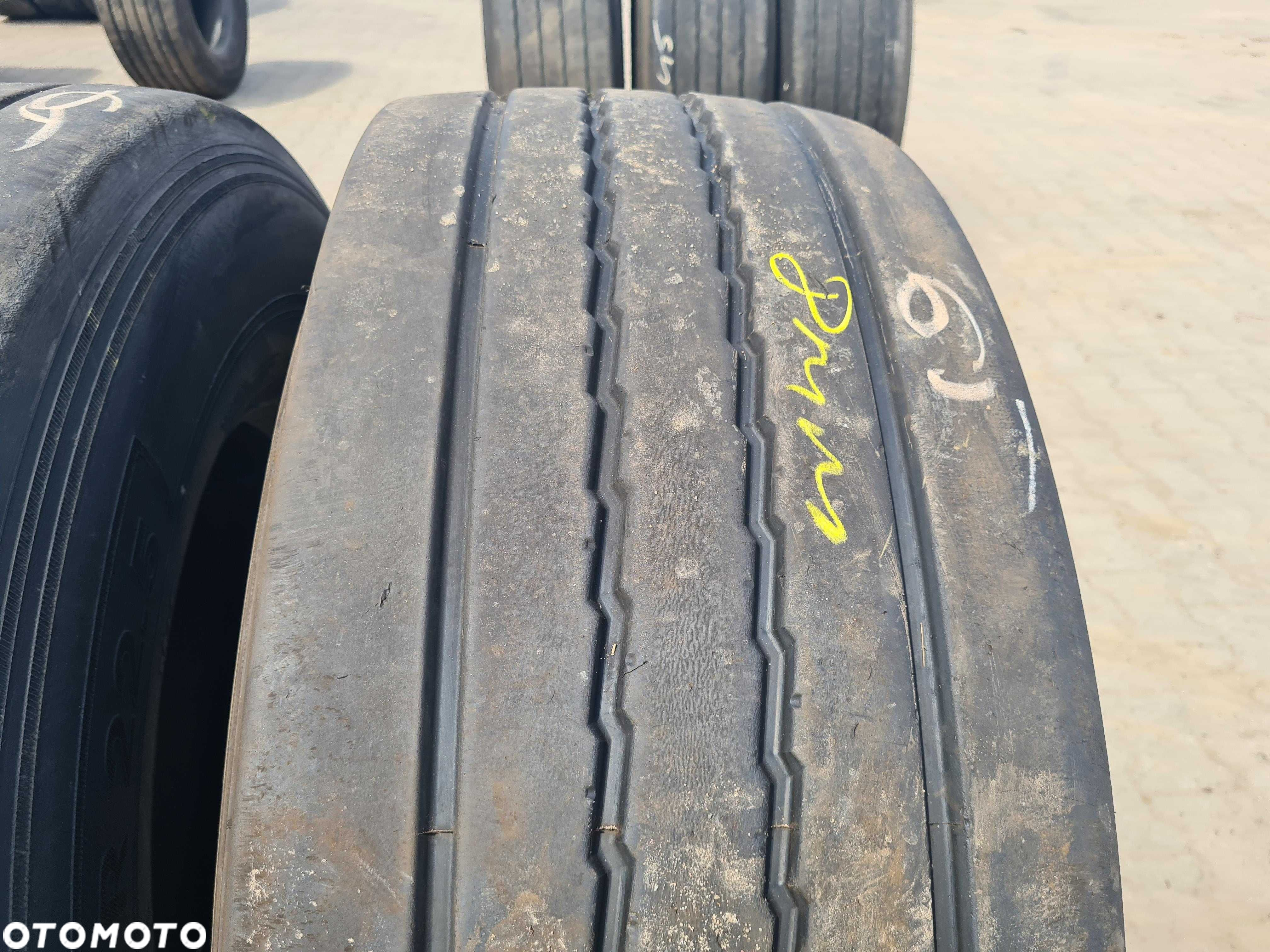 385/65R22.5 Opony  BARUM BT200 ROAD  7-8mm Naczepa BT 200 - 6