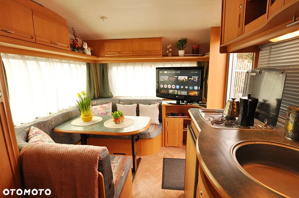 Adria UNICA 462 DP - 28