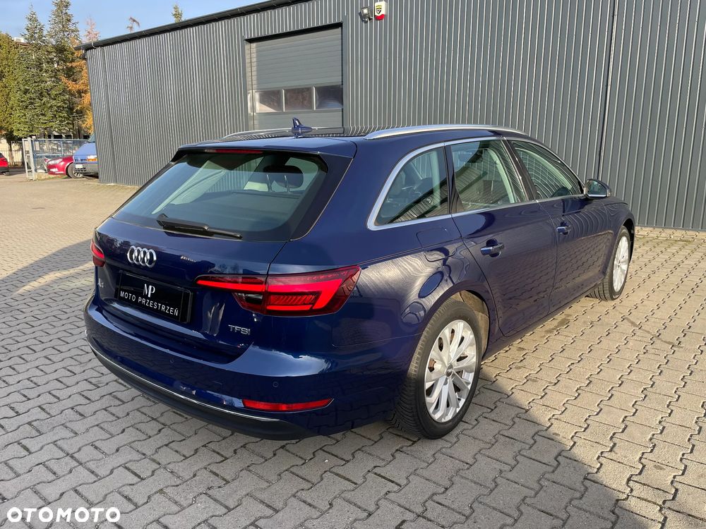 Audi A4 Avant 1.4 TFSI Design - 26