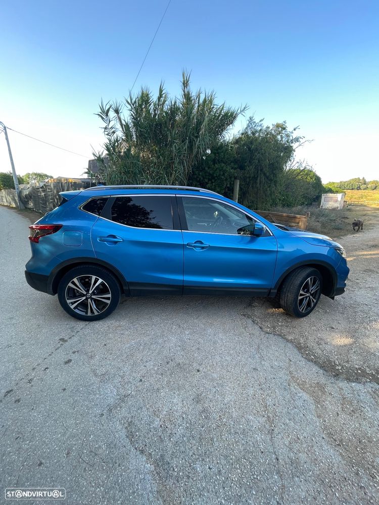 Nissan Qashqai 1.3 DIG-T N-Connecta J18 - 2