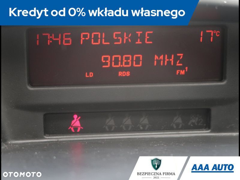 Peugeot 207 - 13