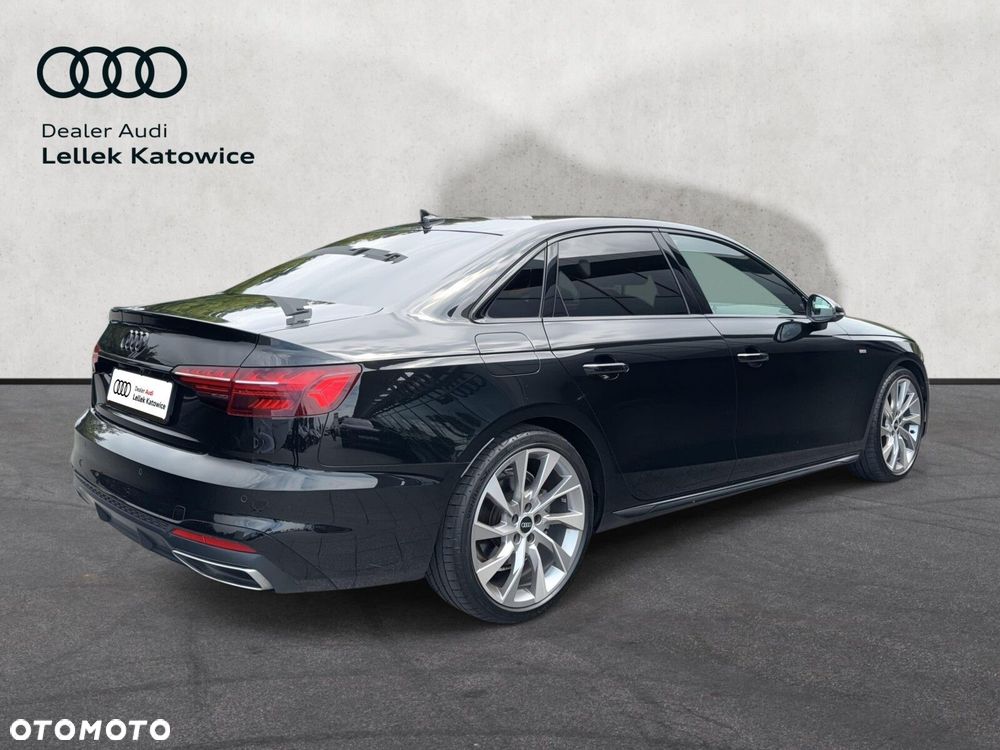 Audi A4 Limousine - 8