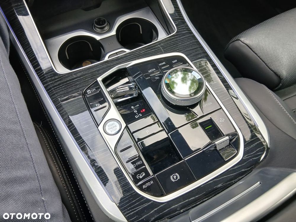 BMW X5 M M60i mHEV sport - 27