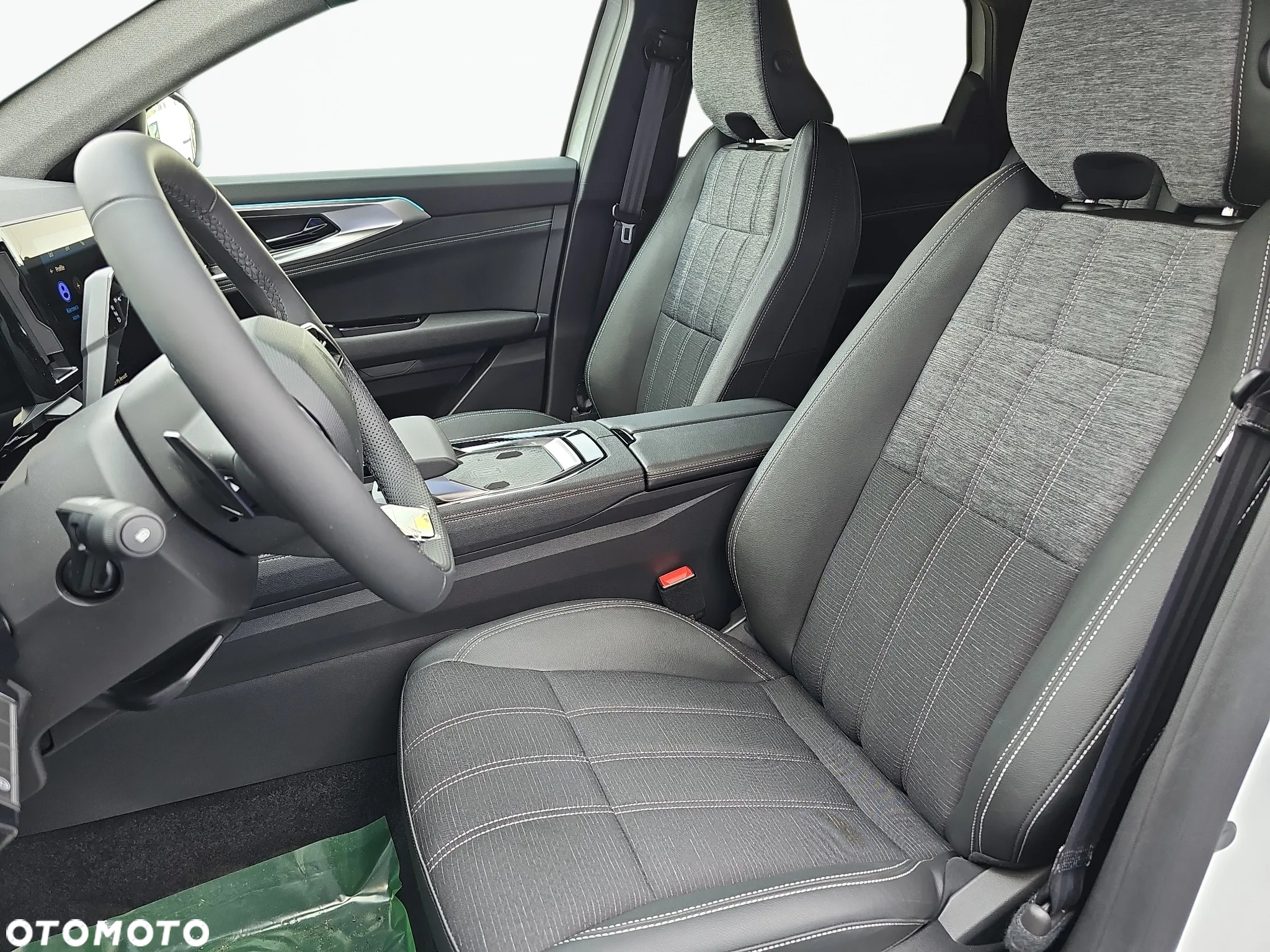 Renault Austral 1.3 TCe mHEV Techno - 11