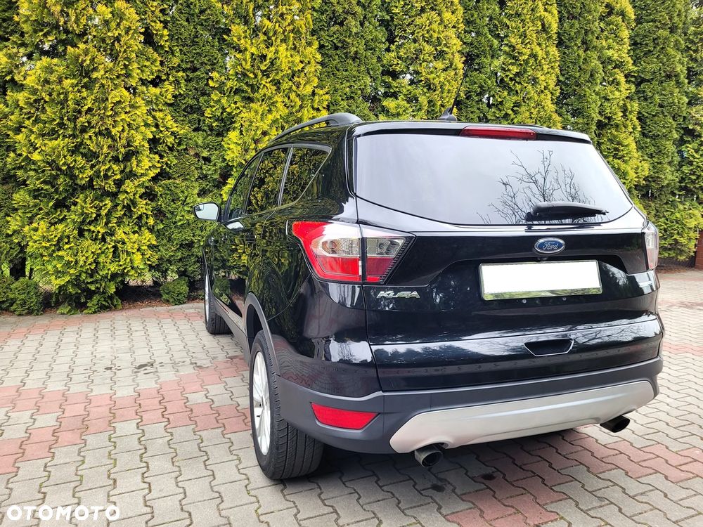 Ford Kuga 1.5 EcoBoost 4WD Trend - 4