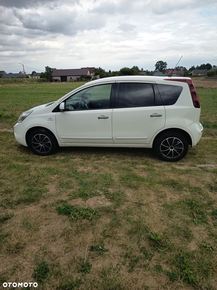 Nissan Note - 10
