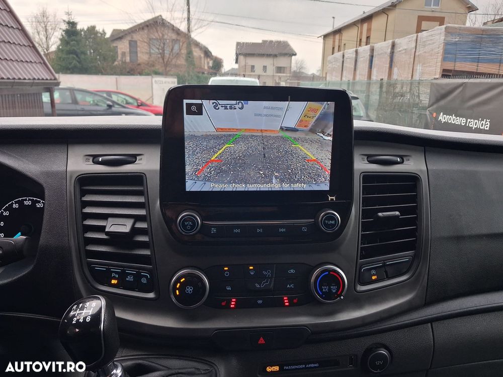 Ford Transit Custom - 10