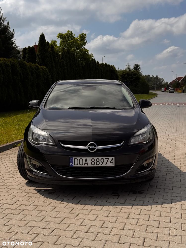 Opel Astra 1.4 Turbo - 2