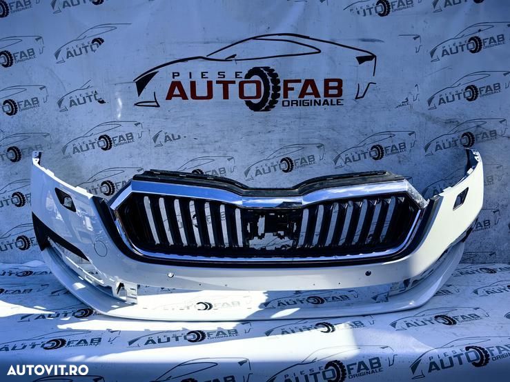 Bara fata Skoda Octavia 4 an 2019-2023 Gauri pentru 4 senzori si spalatoare faruri - 1