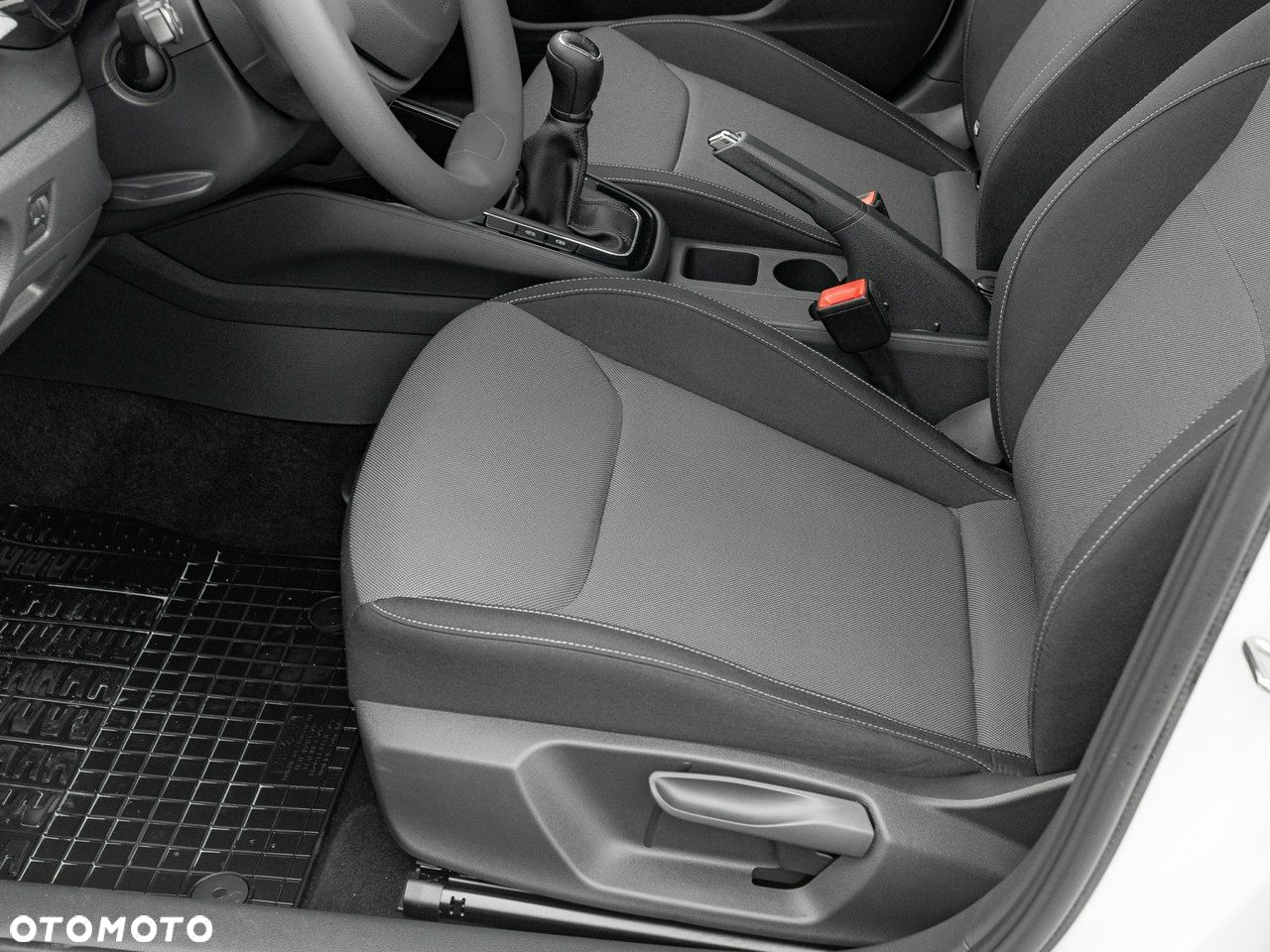 Skoda Fabia 1.0 Ambition - 13