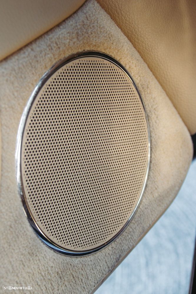 Jaguar XK 4.2 V8 - 24