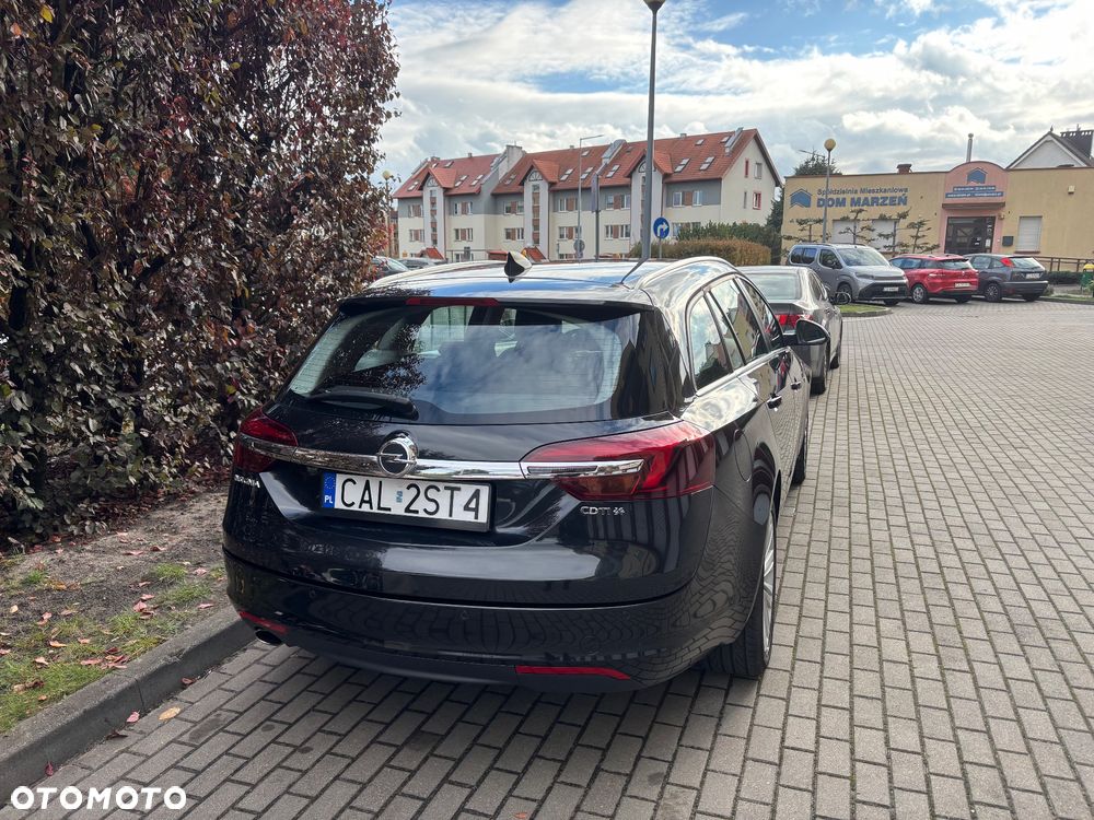 Opel Insignia 2.0 CDTI Active 4x4 S&S - 10