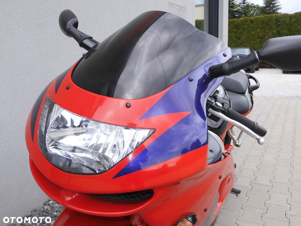 Kawasaki ZX - 24