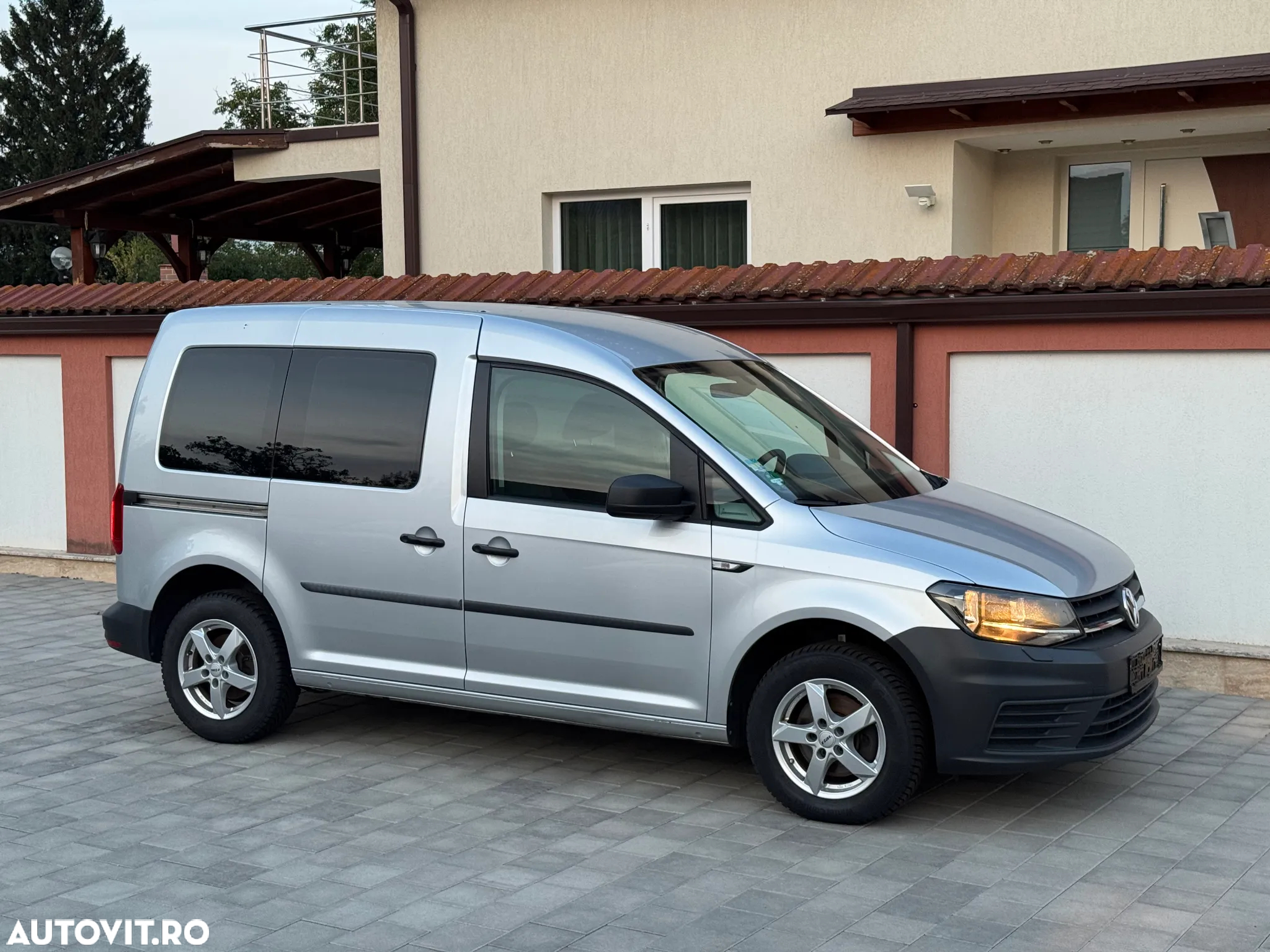 Volkswagen Caddy 2.0 TDI (5-Si.) - 23