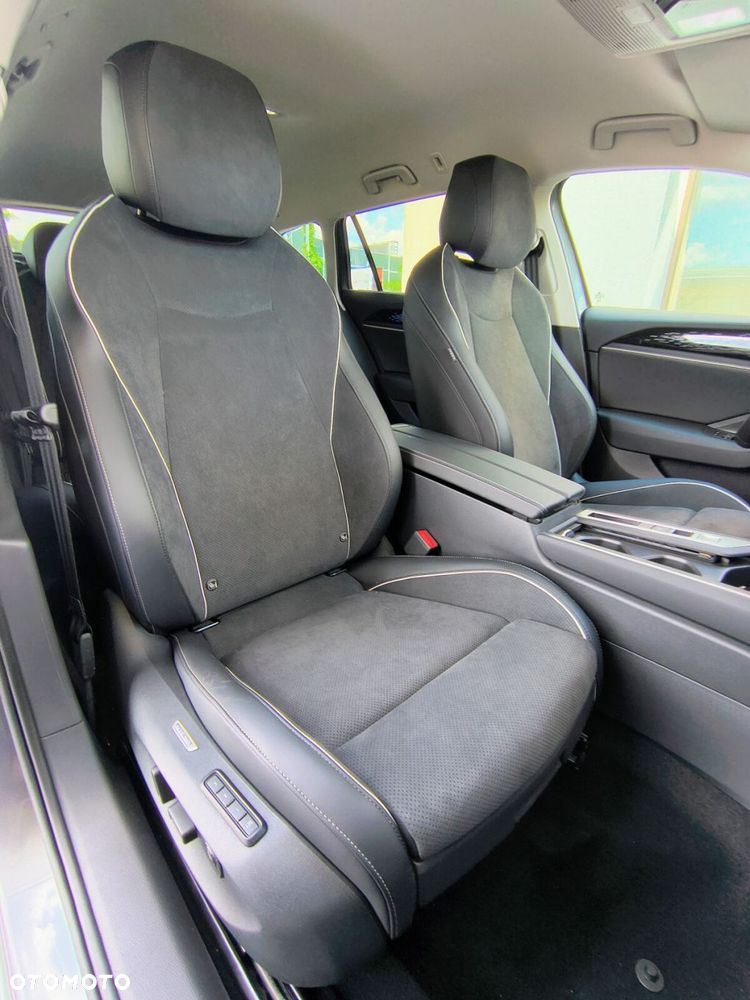 Volkswagen Passat - 10
