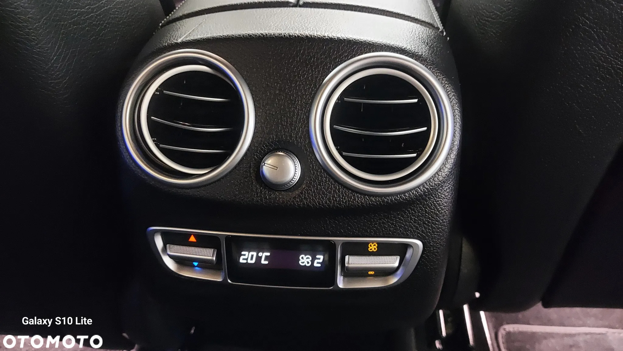 Mercedes-Benz GLC 220 d 4Matic 9G-TRONIC AMG Line Plus - 16