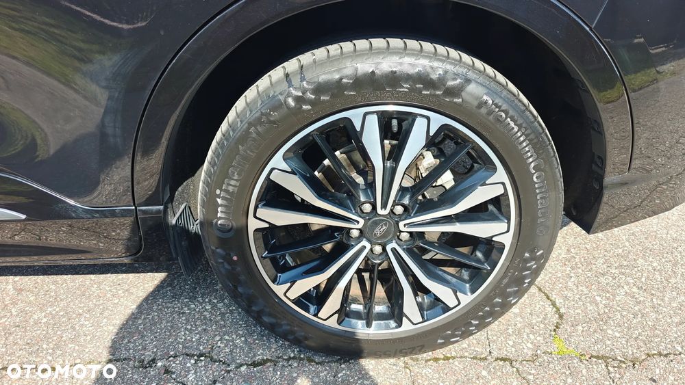 Ford Kuga - 32
