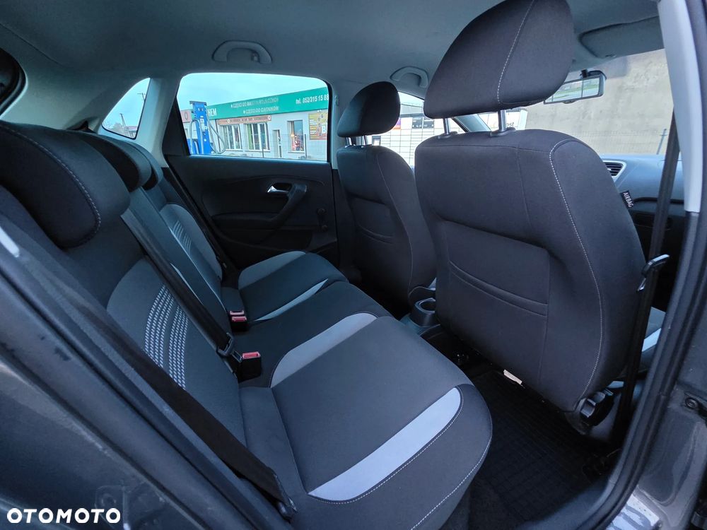 Volkswagen Polo 1.2 TSI Life - 28