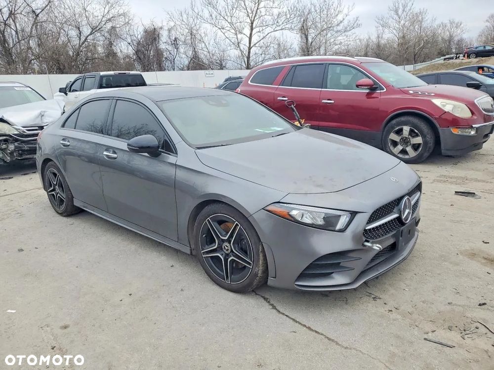 Mercedes-Benz Klasa A 220 4Matic 8G-DCT Special Edition - 1