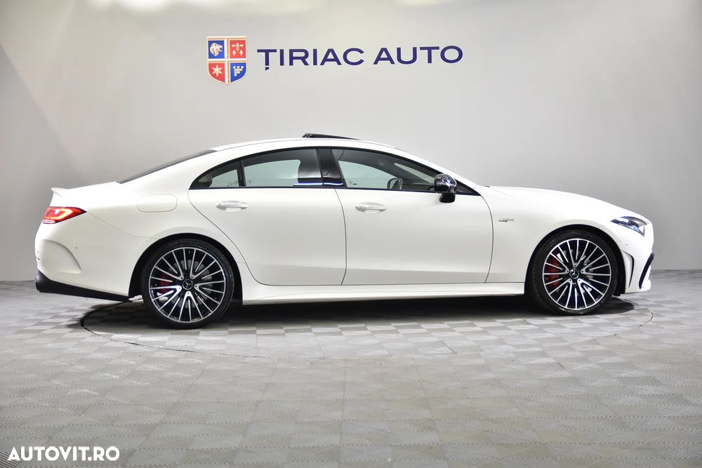 Mercedes-Benz CLS - 6