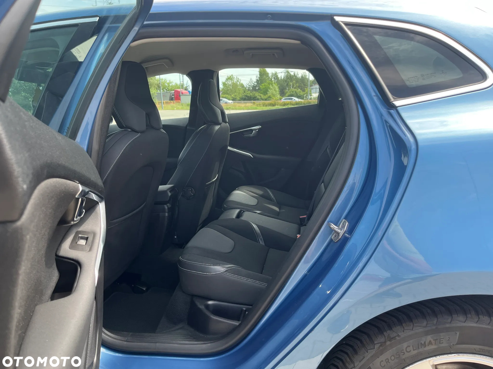 Volvo V40 D2 Momentum - 35