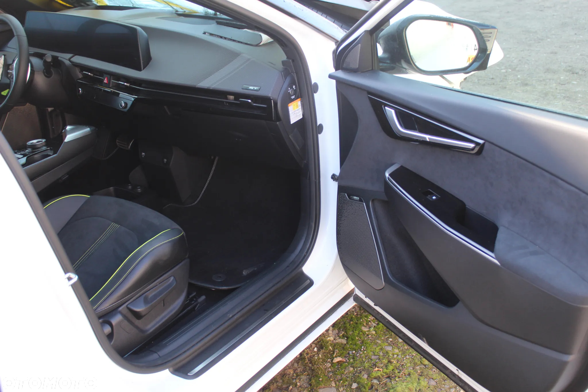 Kia EV6 77.4kWh GT AWD - 13