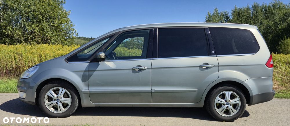 Ford Galaxy 2.0 TDCi DPF Titanium - 4