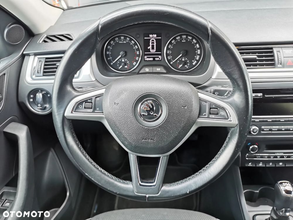 Skoda RAPID 1.6 TDI DPF Active Max DSG - 11